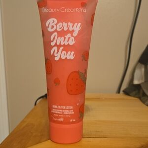 Beauty Creations Berry Into You Lotion - Coral